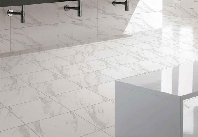 Carrara White Porcelain Bathroom Wall Tiles Indoor 30 X 60 Cm Size High ...